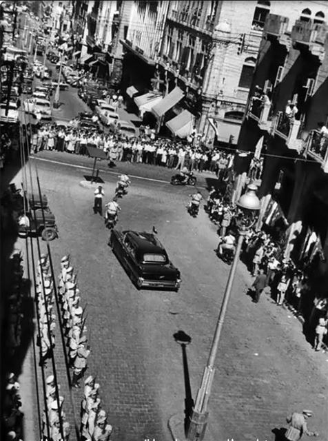 بيروت،شارع المعرض مرور موكب الملك السعودي الذي زار لبنان سنة 1957 